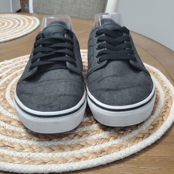 Tony Hawk Paddock Grey Mens Skate Shoes, Size 9 - Picture 2 of 10